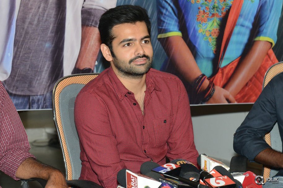 Nenu-Sailaja-Movie-First-Look-Launch